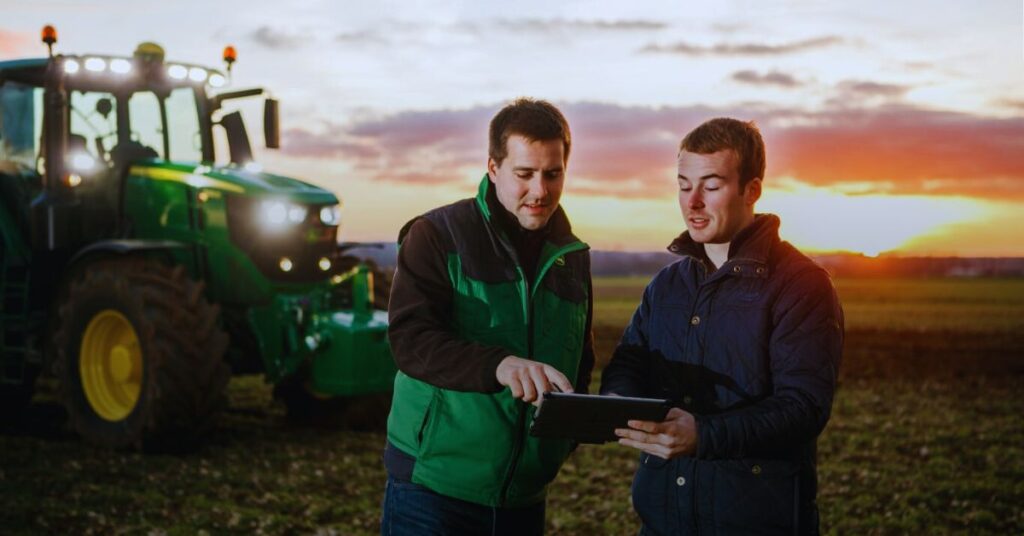 Tractor Supply Sales Associate Job Description: Roles, Skills, and Career Insights